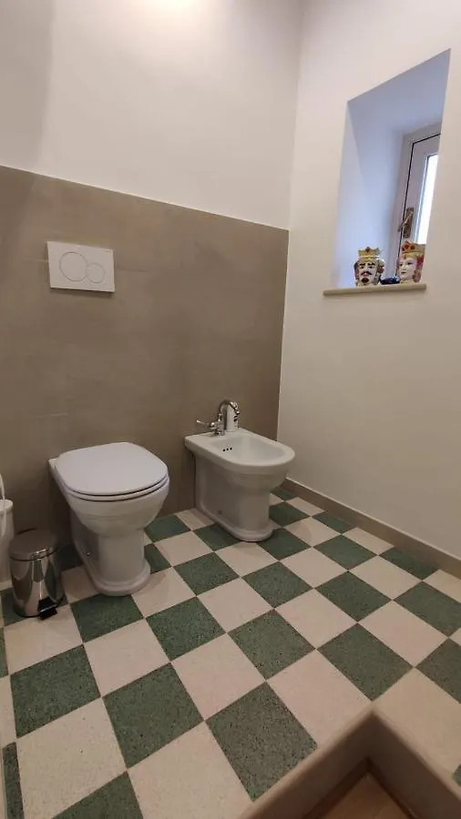 Suite Vittorio Veneto Avola Penzion