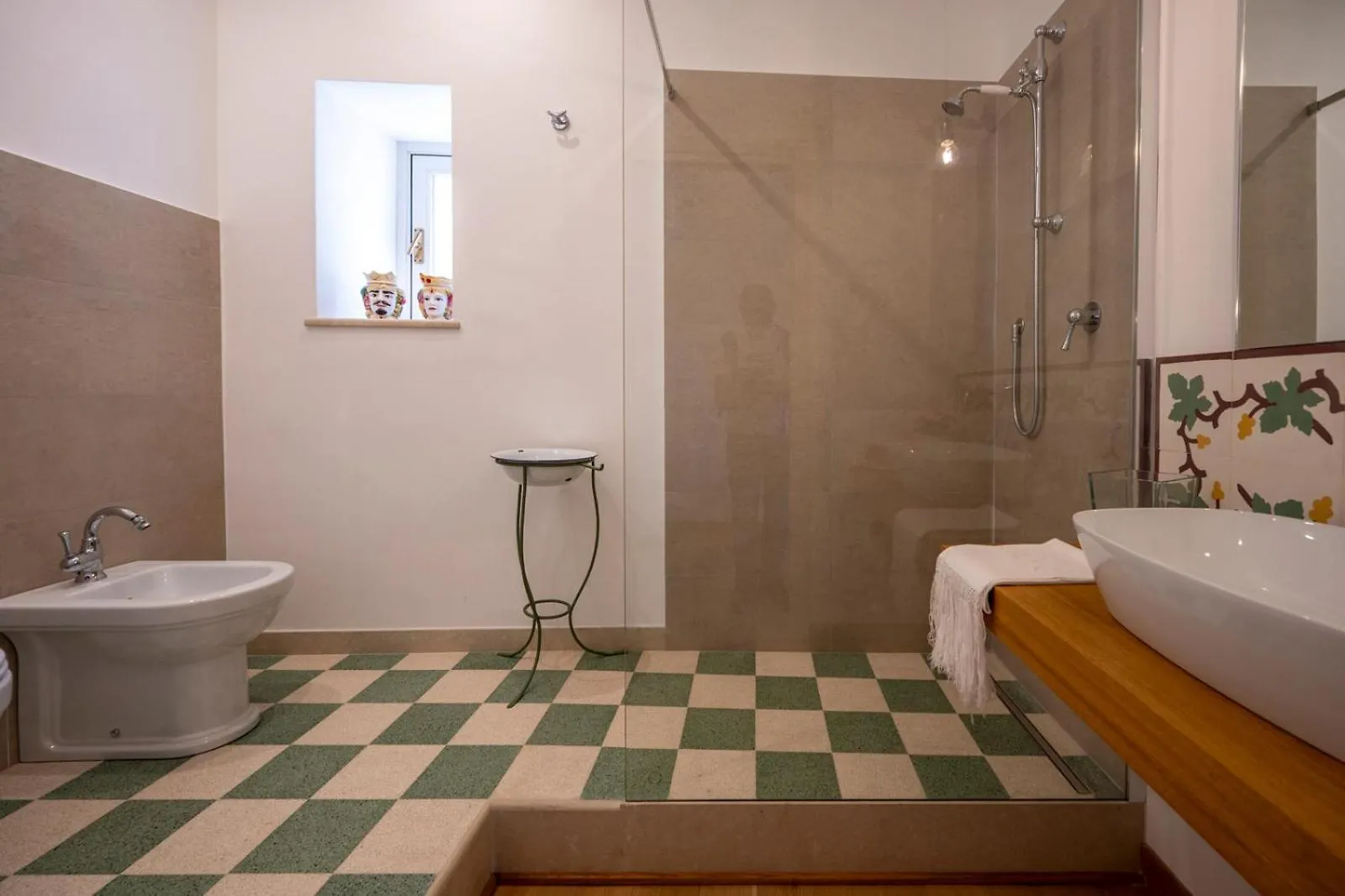 Suite Vittorio Veneto Avola 0*,  Itálie